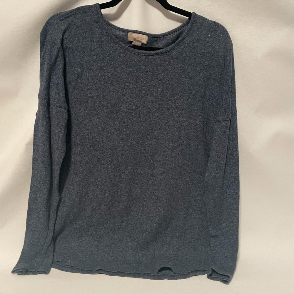Long sleeve blue t shirt